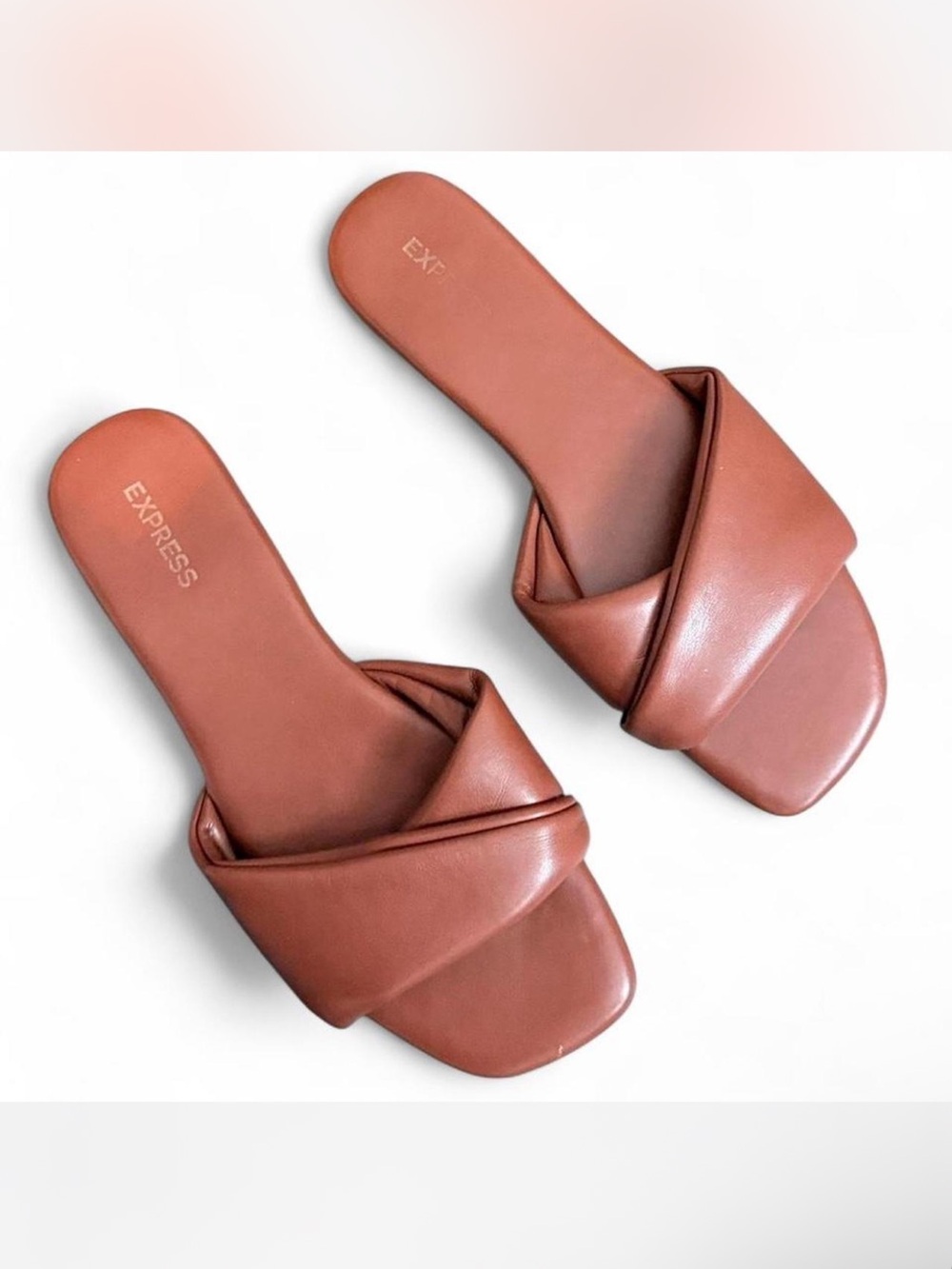 Express Women's Size 7 Cognac Crossoverโ Summer Vacation Faux Leather Sandals